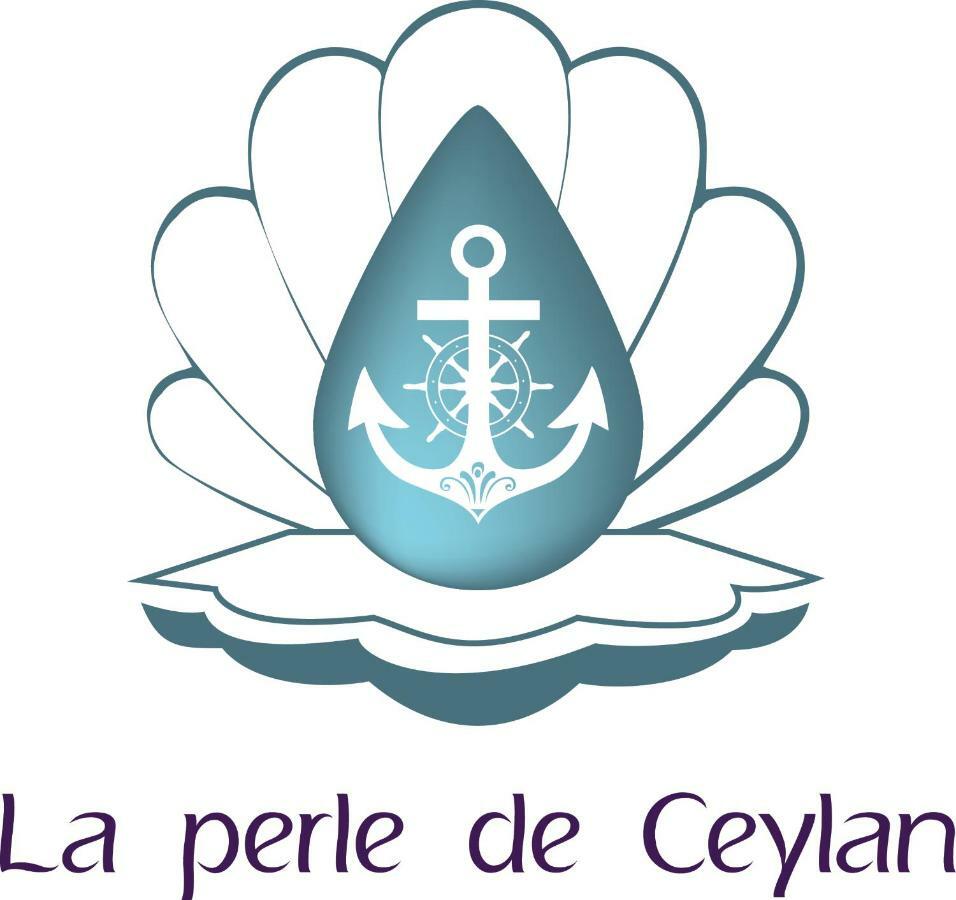 La Perle De Ceylan Hotel Montagnac  Exterior photo